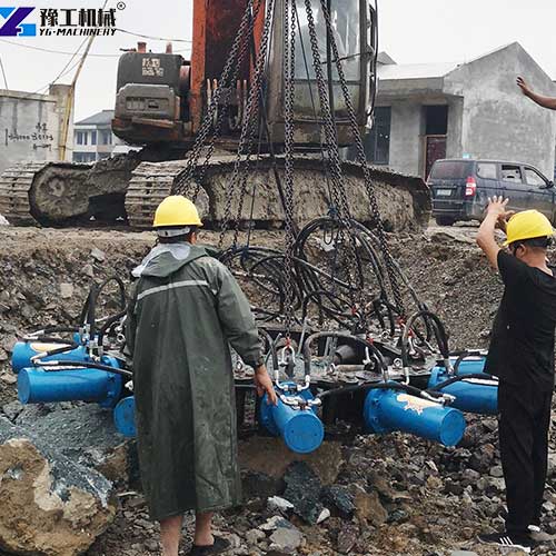 hydraulic pile breaker working site